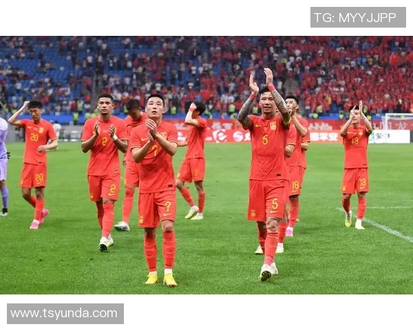 韩国与中国足球世预赛激战在即谁能赢得关键三分争夺战